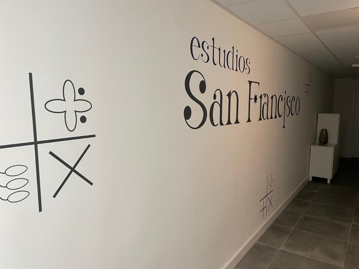 Estudios San Francisco テルエル エクステリア 写真